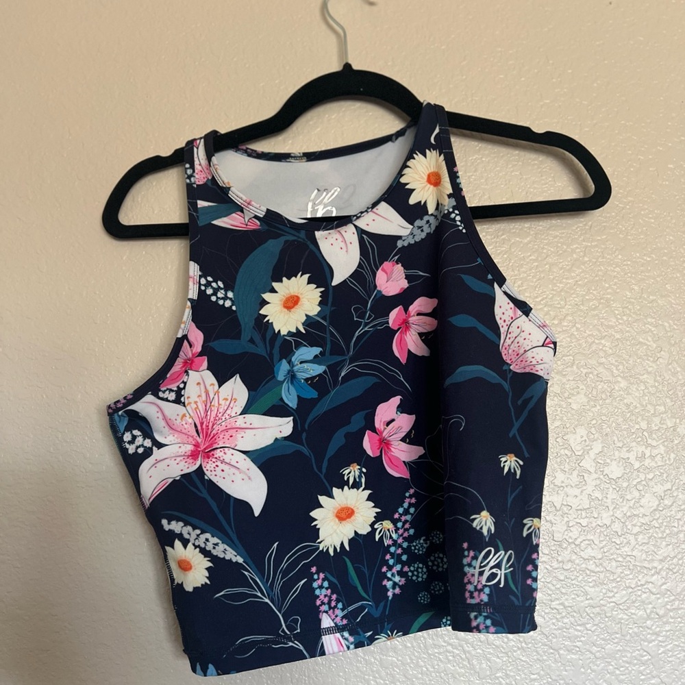 FBF BODY FLORAL CROP TOP WOMEN’s EXTRA LARGE